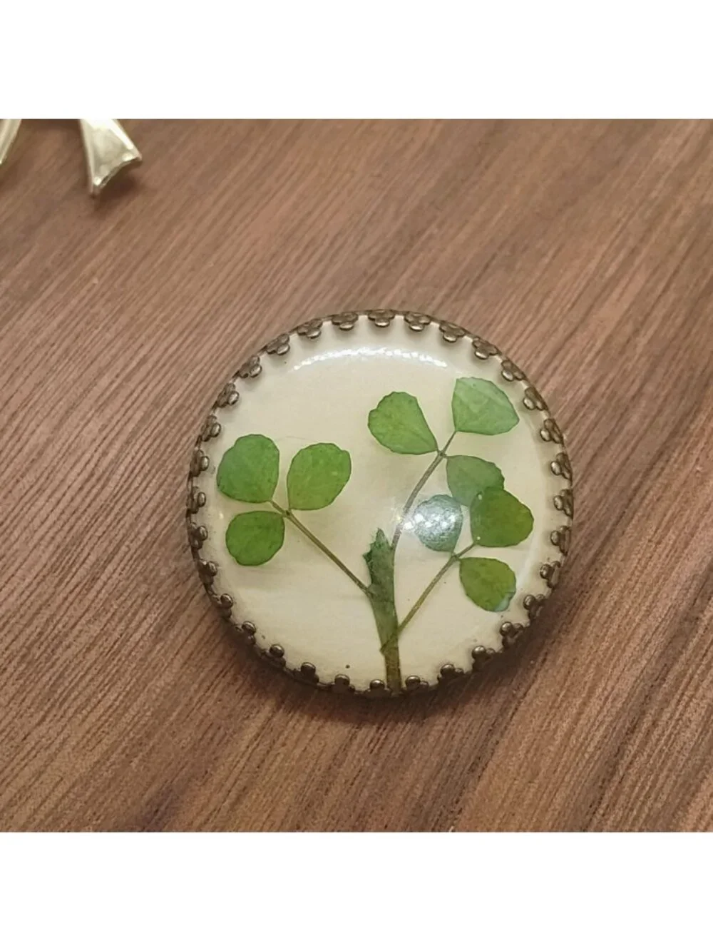 Vtg Lot of 4 Gold Tone Lucky Shamrock Four Leaf Clover Brooches Beatrix Gerry's